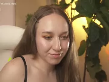 Offline skarpio17 on Chaturbate