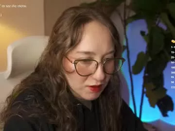 Offline skarpio17 on Chaturbate