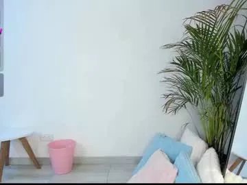 sky_dkt on Chaturbate