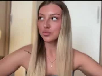 Freechat skyffi on Chaturbate