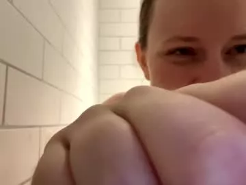 Offline skywinters on Chaturbate