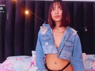 slutlittlecamila — Little girl lookin a #daddy that teach me how to squirt at goal 7/LUSH TOY ON/ #latina #indian #slut #18 [33 tokens remaining]