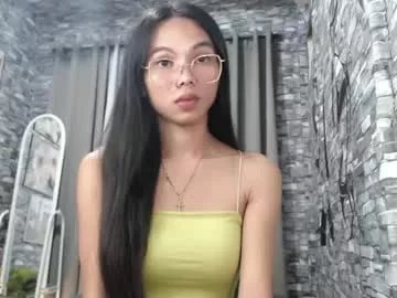 sluttychie on Chaturbate