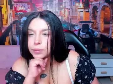 small__naughty on Chaturbate