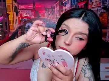 small__naughty on Chaturbate