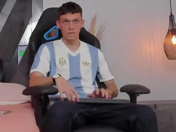 Offline smitgrey on Chaturbate