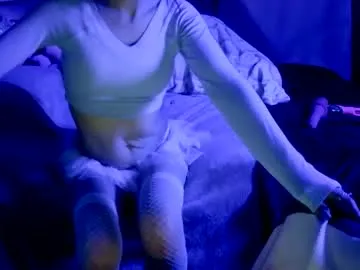 Offline smokeingbitch420 on Chaturbate