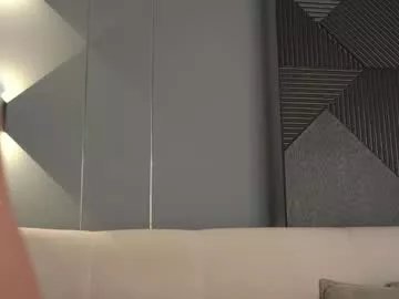 snow_is_falling on Chaturbate