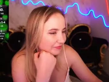 sofiebloom on Chaturbate