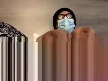 softbootybabe on Chaturbate