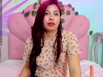 Offline softienymph on Chaturbate