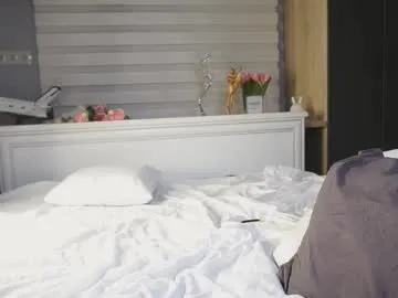 Offline sonisins on Chaturbate