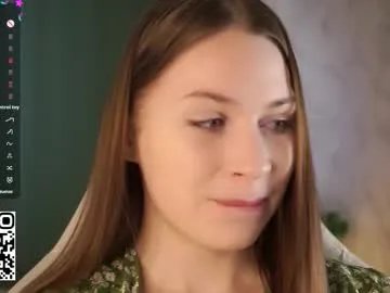 stella_of_steel — Cameltoe #natural #smile #shy #tease #smalltits [0 tokens remaining]