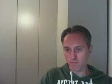 sten015 on Chaturbate