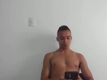 Offline steven_modelo69 on Chaturbate