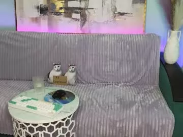 Offline su4e4ka555 on Chaturbate