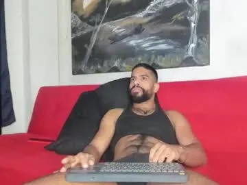 Offline sweatyhairypig1 on Chaturbate