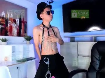 sweet__sin19 on Chaturbate