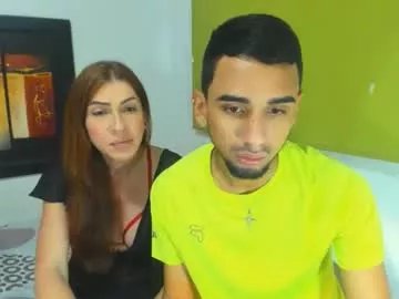 sweethoneyts on Chaturbate