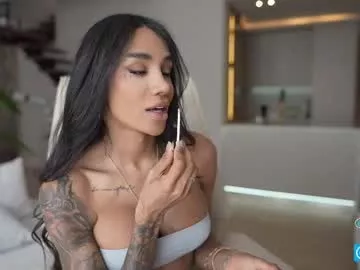 Offline sweetlaurasaenz on Chaturbate