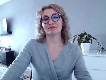 sweetmarthaaa —  Tips make me smile & stay longer #mature #milf #mistress #pantyhose #sph #milf # #lovense