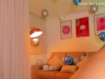 swt_blonde on Chaturbate