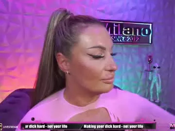 Offline tamaramilano on Chaturbate