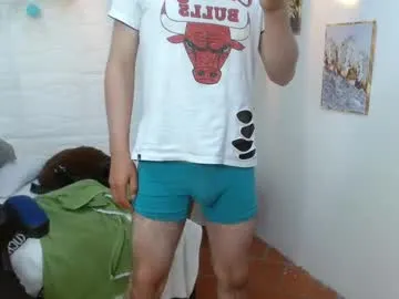 Offline taner_king on Chaturbate