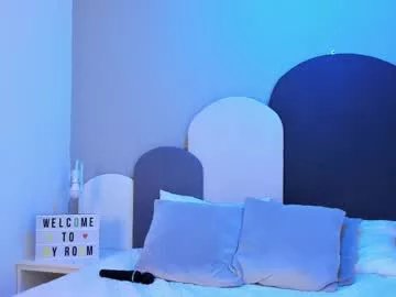 taracarsonn on Chaturbate