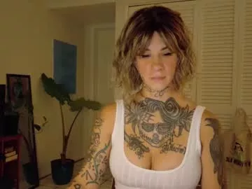 Offline tattooed_natalia on Chaturbate