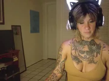 Offline tattooed_natalia on Chaturbate