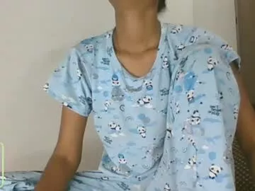 Offline the_right_girl on Chaturbate