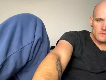 Offline theoutfitter on Chaturbate