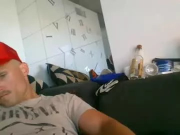 Offline theoutfitter on Chaturbate