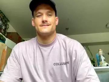 Offline theoutfitter on Chaturbate