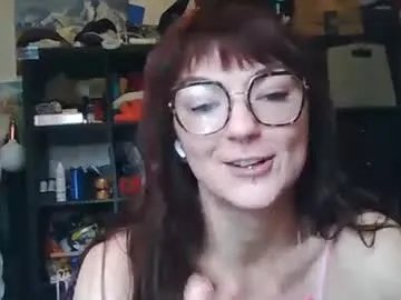 thesm0kinb — horny new girl from canada wants to CUM a lot!! #new  #horny #young #fit #allnatural