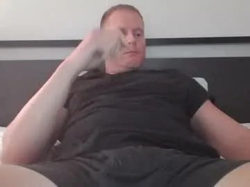 thickkredd8 on Chaturbate