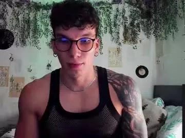 Offline thomas_fuckboy on Chaturbate