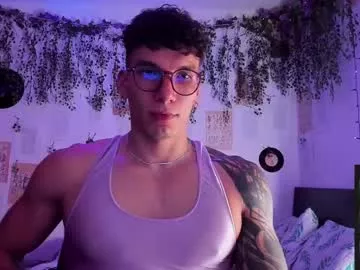 Offline thomas_fuckboy on Chaturbate