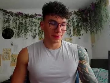 Offline thomas_fuckboy on Chaturbate