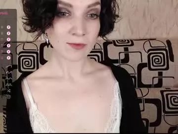tinawincee on Chaturbate