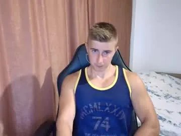 todhorny987 on Chaturbate