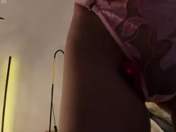 Offline tollysage on Chaturbate