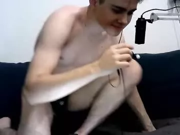 Offline tom_er0s on Chaturbate