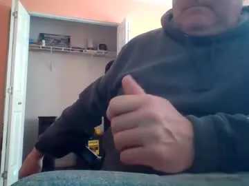 Offline tomcat4848 on Chaturbate