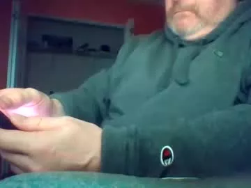 Offline tomcat4848 on Chaturbate