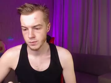 Offline toohornyserj on Chaturbate