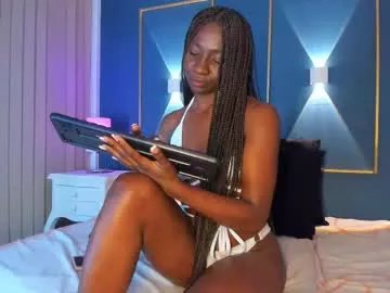 tracydaviss on Chaturbate