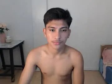 urcuteguy_jhonx on Chaturbate