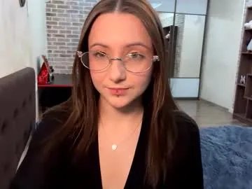 velourdiva on Chaturbate